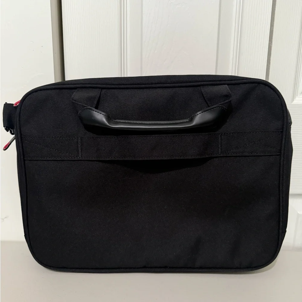 Kroser Laptop & Tablet Briefcase Bag 15.6 Inch Water Repellent With RFID Pockets